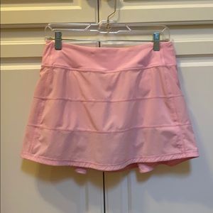 Pink Lululemon skirt size 6 tall